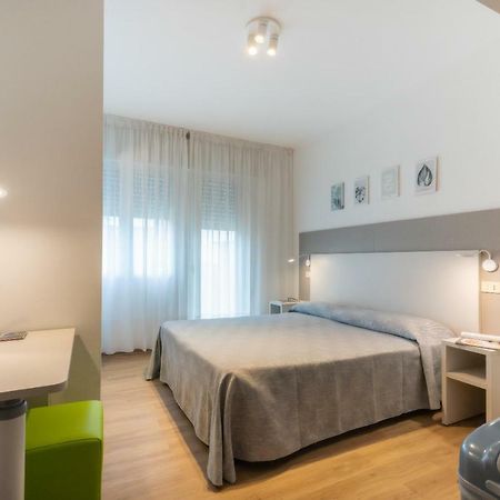 Hotel Fabris Caorle Exteriör bild