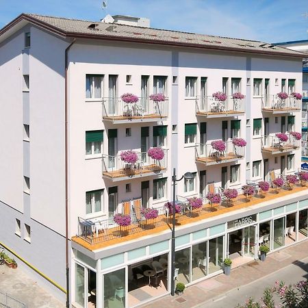 Hotel Fabris Caorle Exteriör bild